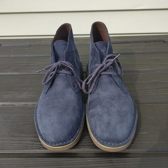 Clarks Bushacre 2 Navy Blue Suede Chukka Boots - Picture 3 of 9